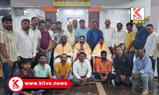 Jayanthyo of Sri Veerabhadreshwara Swamy ಭಾದ್ರಪದ ಮಾಸದ ವಿಶೇಷವಾಗಿ ಪ್ರಧಾನ ಅರ್ಚಕ ವೃಂದಕ್ಕೆ ಸನ್ಮಾನ