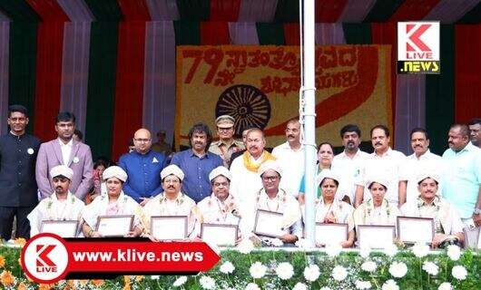 Independence Day ಗ್ಯಾರಂಟಿ ಯೋಜನೆಗಳಿಂದ ವಾರ್ಷಿಕ ಅಂದಾಜು₹ 50.000 ಕ್ಕೂ ಅಧಿಕ ಮೊತ್ತದ ಆರ್ಥಿಕ ಸೌಲಭ್ಯ- ಮಧು ಬಂಗಾರಪ್ಪ