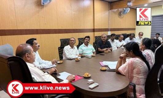 S.N.Chennabasappa ಗಾಂಧಿ ಬಜಾರ್ & ನೆಹರು ರಸ್ತೆಯ ವರ್ತಕರ ಸಮಸ್ಯೆಗಳ ಬಗ್ಗೆ ಶಾಸಕ ಚೆನ್ನಿ ಸಭೆ