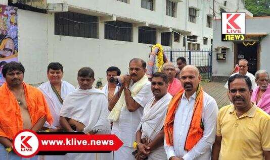 Veerabhadreshwara Jayanti ಶಿವಮೊಗ್ಗದಲ್ಲಿ ಶ್ರೀವೀರಭದ್ರೇಶ್ವರ ಅಡ್ಡ ಪಲ್ಲಕ್ಕಿ ಉತ್ಸವ