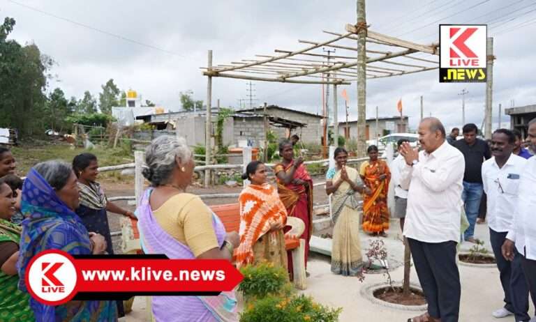 S.N.Chennabasappa ರಾಗಿಗುಡ್ಡ ದೇವಸ್ಥಾನ ಪುನರ್ನಿರ್ಮಾಣ ಮತ್ತು ಪ್ರತಿಷ್ಠಾಪನಾ ಕಾರ್ಯ ಪರಿಶೀಲಿಸಿದ ಶಾಸಕ ಚೆನ್ನಿ