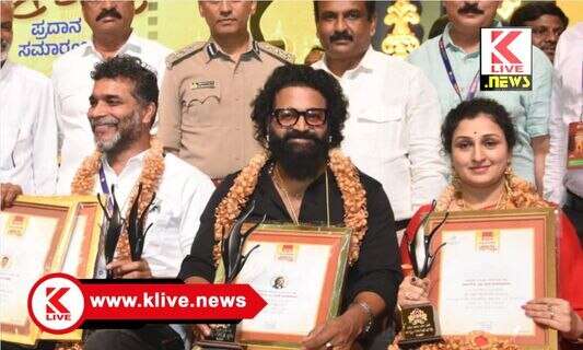 Rishab Shetty ತಮ್ಮ ಚಿತ್ರಕ್ಕೆ ನೀಡಿದ ಅತ್ಯುತ್ತಮ ಮನರಂಜನಾ ಚಿತ್ರ ಪ್ರಶಸ್ತಿಯನ್ನು ಸರ್ಕಾರಿ ಶಾಲೆಯ ಮಕ್ಕಳಿಗೆ ಅರ್ಪಿಸುವೆ- ನಟ ರಿಷಬ್ ಶೆಟ್ಟಿ.