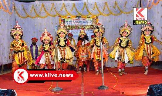 Yakshagana prasanga ಎಲ್ಲರ ಗಮನ ಸೆಳೆದ ಮಕ್ಕಳ ಯಕ್ಷಗಾನ ಪ್ರಸಂಗ” ದ್ರುಪದ ಗರ್ವಭಂಗ”