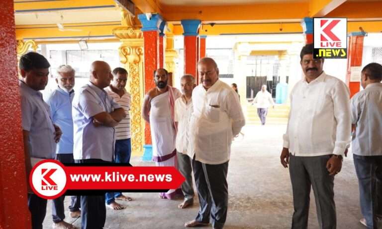 Seeta Ramanjaneya Swamy Temple ಕೋಟೆ ಆಂಜನೇಯ ದೇಗುಲದ ಸಮಗ್ರ ಅಭಿವೃದ್ಧಿ ಬಗ್ಗೆ ಶಾಸಕ ಚೆನ್ನಿ ಅಧಿಕಾರಿಗಳೊಂದಿಗೆ ಚರ್ಚೆ