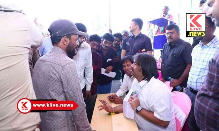 Madhu Bangarappa ಜಿರಲೆಕೊಪ್ಪದಲ್ಲಿ ಸಚಿವ ಮಧು ಬಂಗಾರಪ್ಪ ನೇರ ಜನರೊಂದಿಗೆ ಬೆರೆತು ಸಮಸ್ಯೆ ಆಲಿಸಿದರು