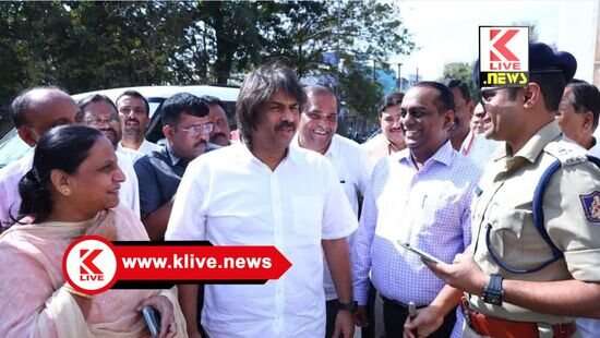 Madhu Bangarappa ಮಹಿಳೆಯರ ಸರ್ಕಾರಿ ಪ್ರಥಮ ದರ್ಜೆ ಕಾಲೇಜು ಕಟ್ಟಡಕ್ಕೆ ಸಚಿವರಿಂದ ಸ್ಥಳ ಪರಿಶೀಲನೆ.