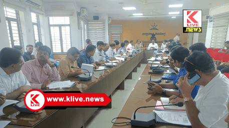 Deputy Commissioner, Shivamogga ಜಿಲ್ಲೆಯಲ್ಲಿನ ವಿಪತ್ತುನಿರ್ವಹಣೆ ಮತ್ತು ಪರಿಹಾರ ಕಾರ್ಯಗಳ ಪರಿಶೀಲನಾ ಸಭೆ: ಜಿಲ್ಲಾಧಿಕಾರಿಗಳಿಂದ ಅಧಿಕಾರಿಗಳಿಗೆ ಸೂಚನೆ.