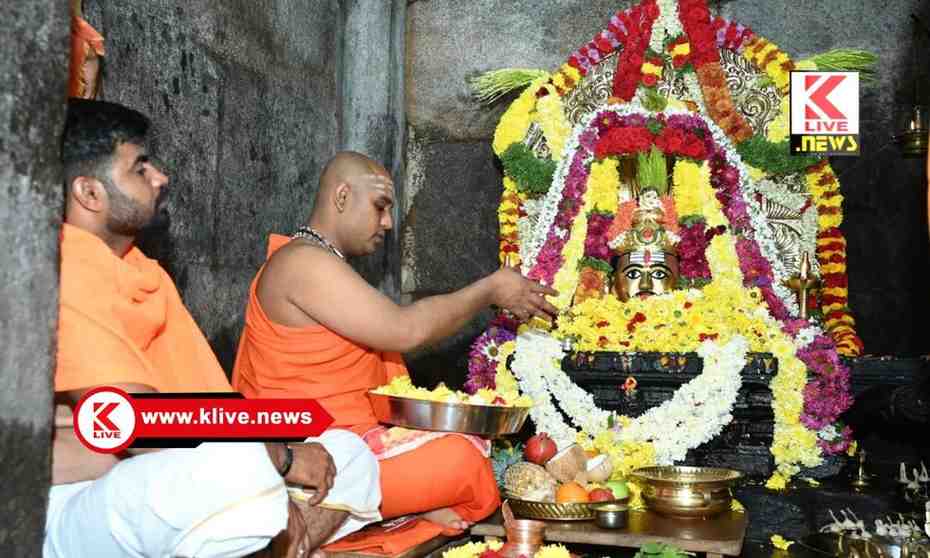 Shivaganga Yoga Center ಶ್ರೀಆದಿ ಚುಂಚನಗಿರಿ ಶಾಖಾಮಠದಲ್ಲಿ ವೈಭವದ ಶಿವರಾತ್ರಿ ಆಚರಣೆ