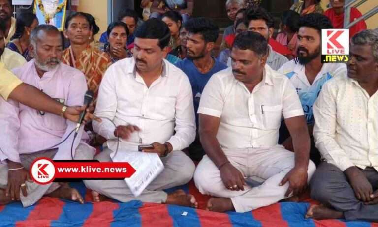 ಮೂಲ ಸೌಕರ್ಯ ಒದಗಿಸುವಂತೆ ಅರಬಿಳಚಿ ಗ್ರಾಮಸ್ಥರ ಸತ್ಯಾಗ್ರಹ