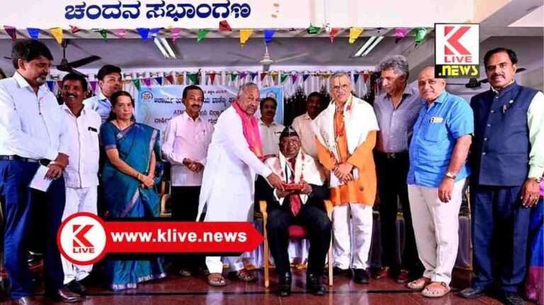 Acharya Tulsi National College of Commerce ದೇಶಭಕ್ತಿಯು ಮಾತೃಭಕ್ತಿಗೆ ಸಮ- ಲೆ.ಕರ್ನಲ್ ದಿವಾಕರ ನಾಯ್ಡು.