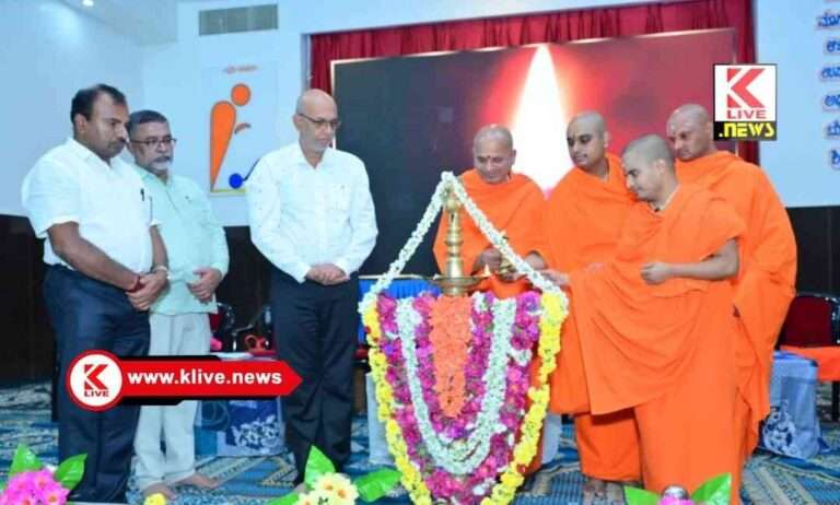 Adichunchanagiri Education Trust ವೃತ್ತಿಗೆ ಗೌರವಕೊಡಿ, ಅದರಿಂದ ವ್ಯಕ್ತಿಯ ಬದುಕು ಹಸನಾಗುತ್ತದೆ : ಶ್ರೀಪ್ರಸನ್ನನಾಥಶ್ರೀ